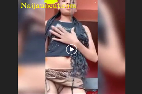 Ashawo Goes Naked Showing Her Pussy