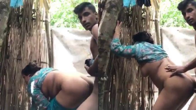 Local Indian Tamil Aunty Fucked Doggy By Her Neighbor